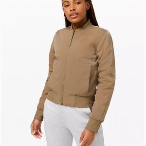 Lululemon non-stop reversible bomber